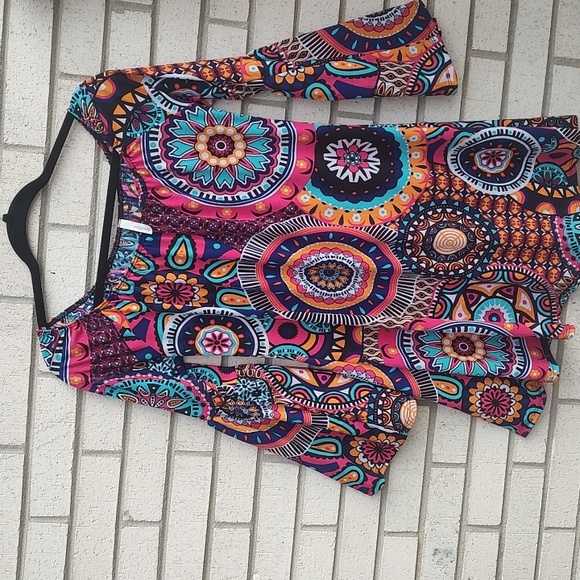 Cezanne Tunic top - Picture 4 of 11